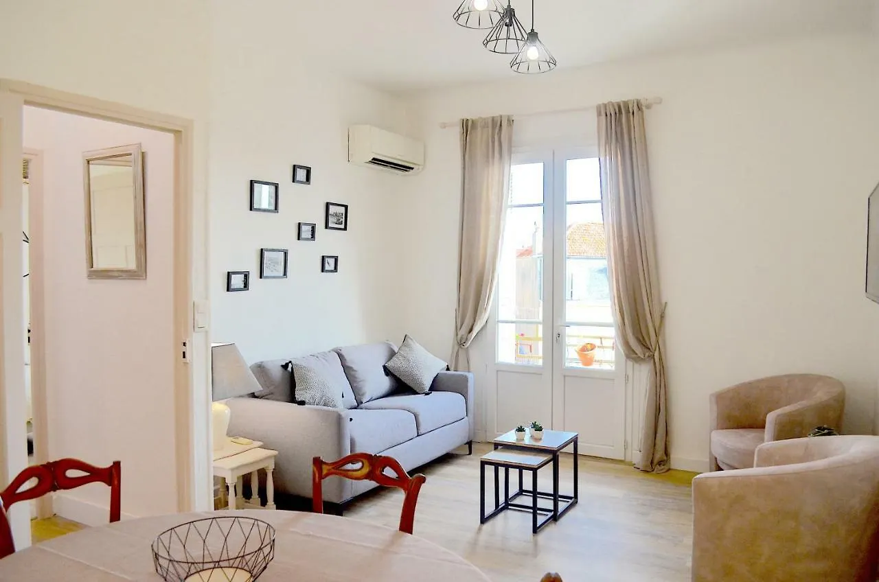 2 Pieces Liberte Plein Centre Apartment Saint-Raphael